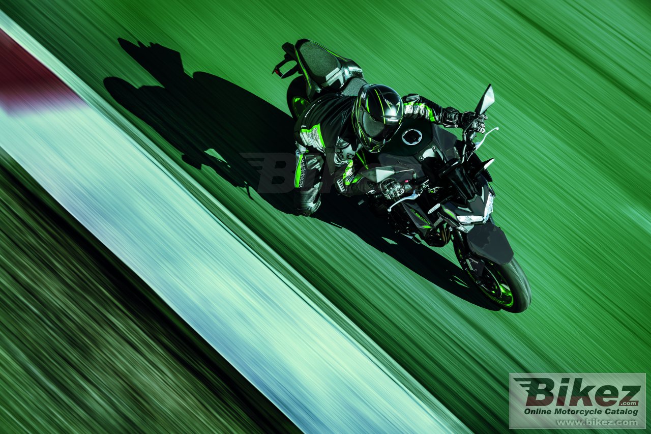 Thumbnail for Kawasaki Z900 2023