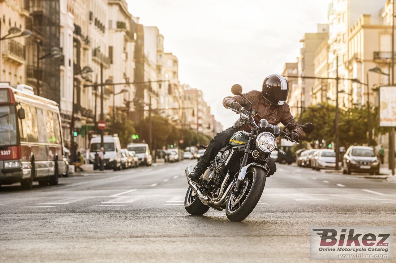 Thumbnail for Kawasaki Z900RS 2020