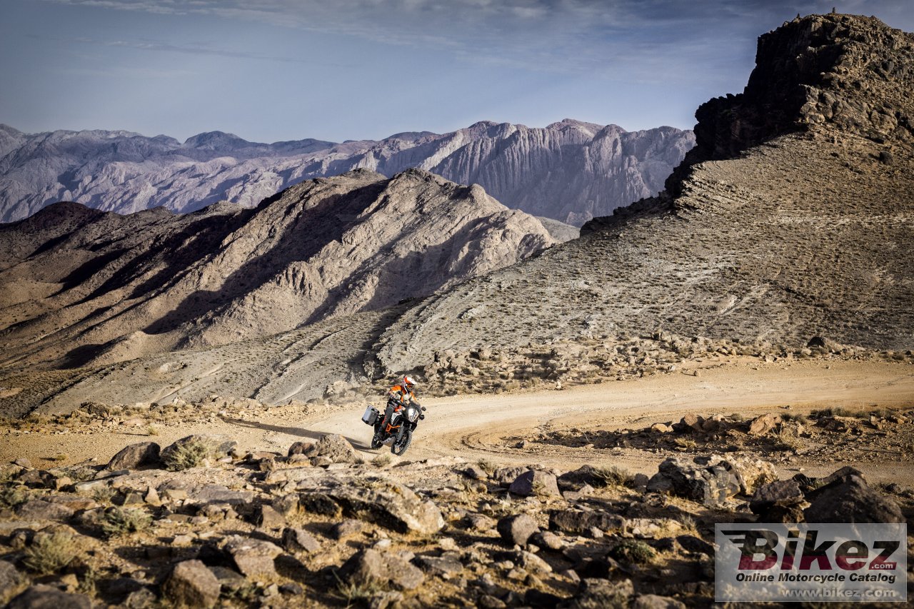 Thumbnail for KTM 1290 Super Adventure R 2017