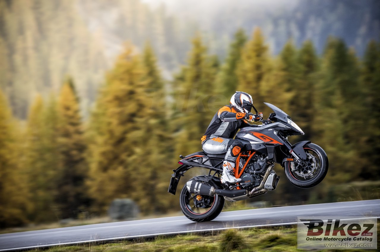 Thumbnail for KTM 1290 Super Duke GT 2016