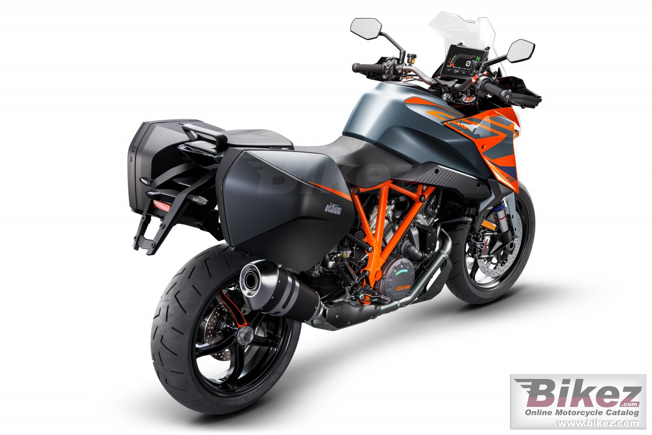 Thumbnail for KTM 1290 Super Duke GT 2022