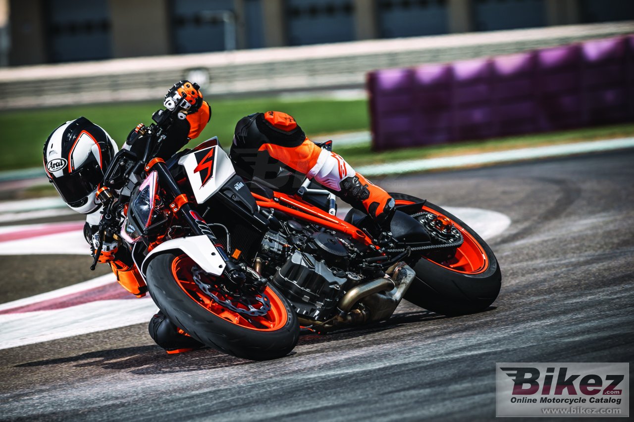 Thumbnail for KTM 1290 Super Duke R 2018