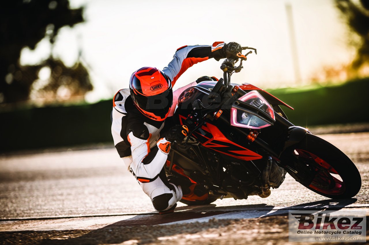 Thumbnail for KTM 1290 Super Duke R 2019