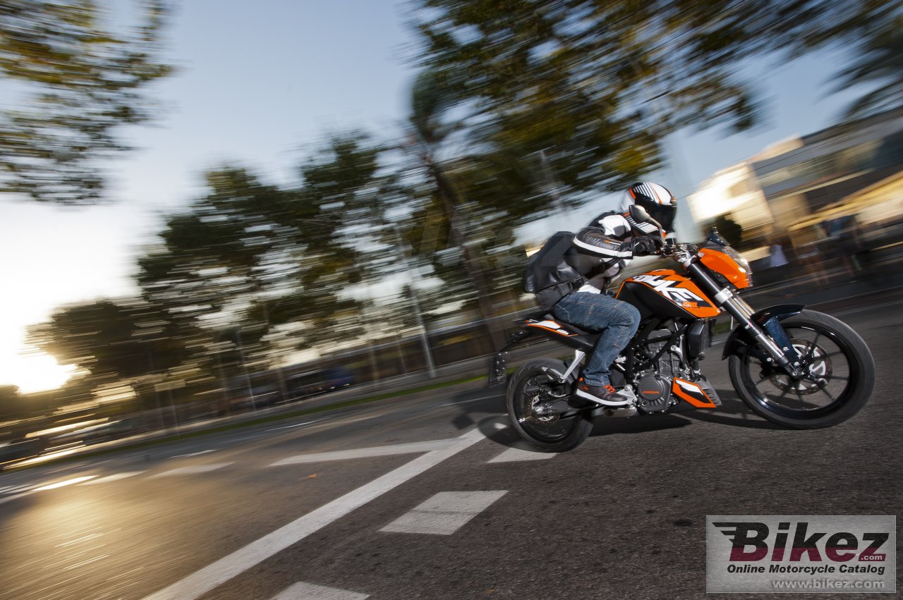 Thumbnail for KTM 200 Duke 2012