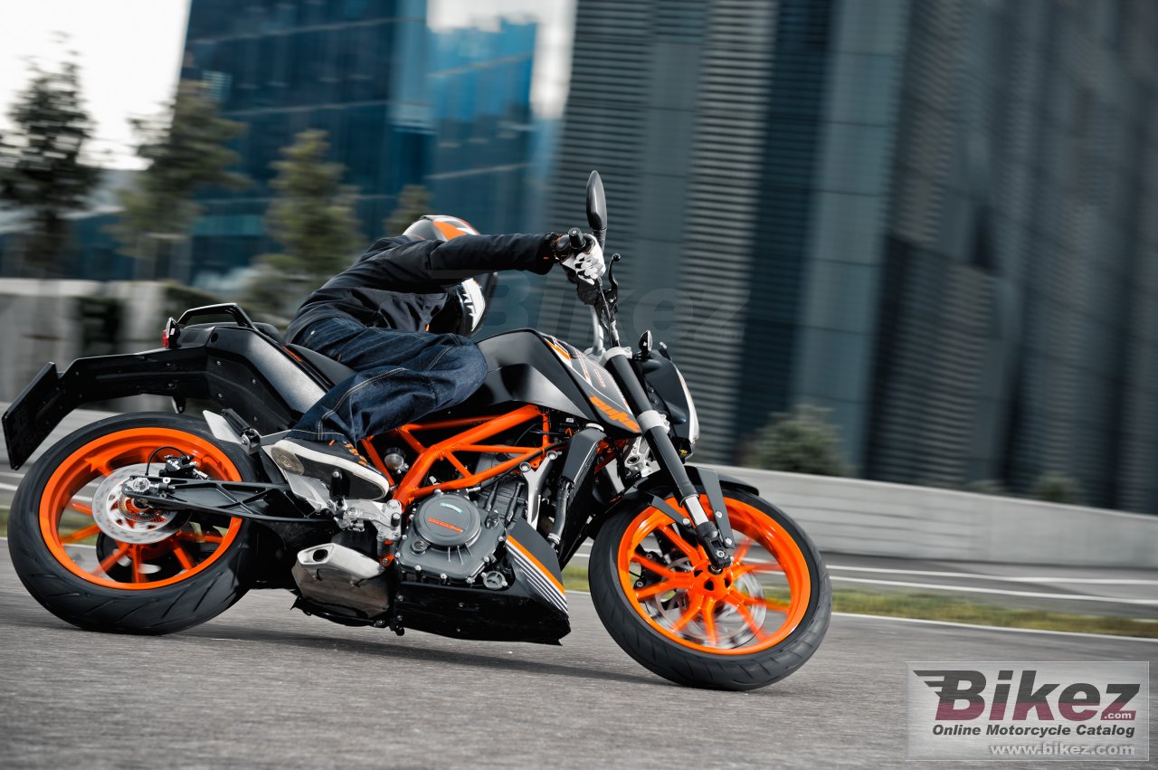 Thumbnail for KTM 390 Duke 2016