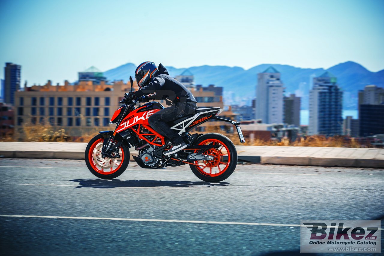 Thumbnail for KTM 390 Duke 2019