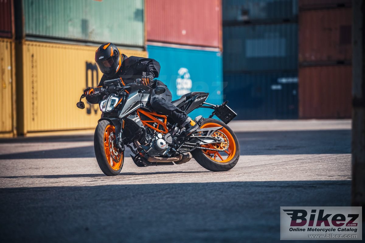 Thumbnail for KTM 390 Duke 2021
