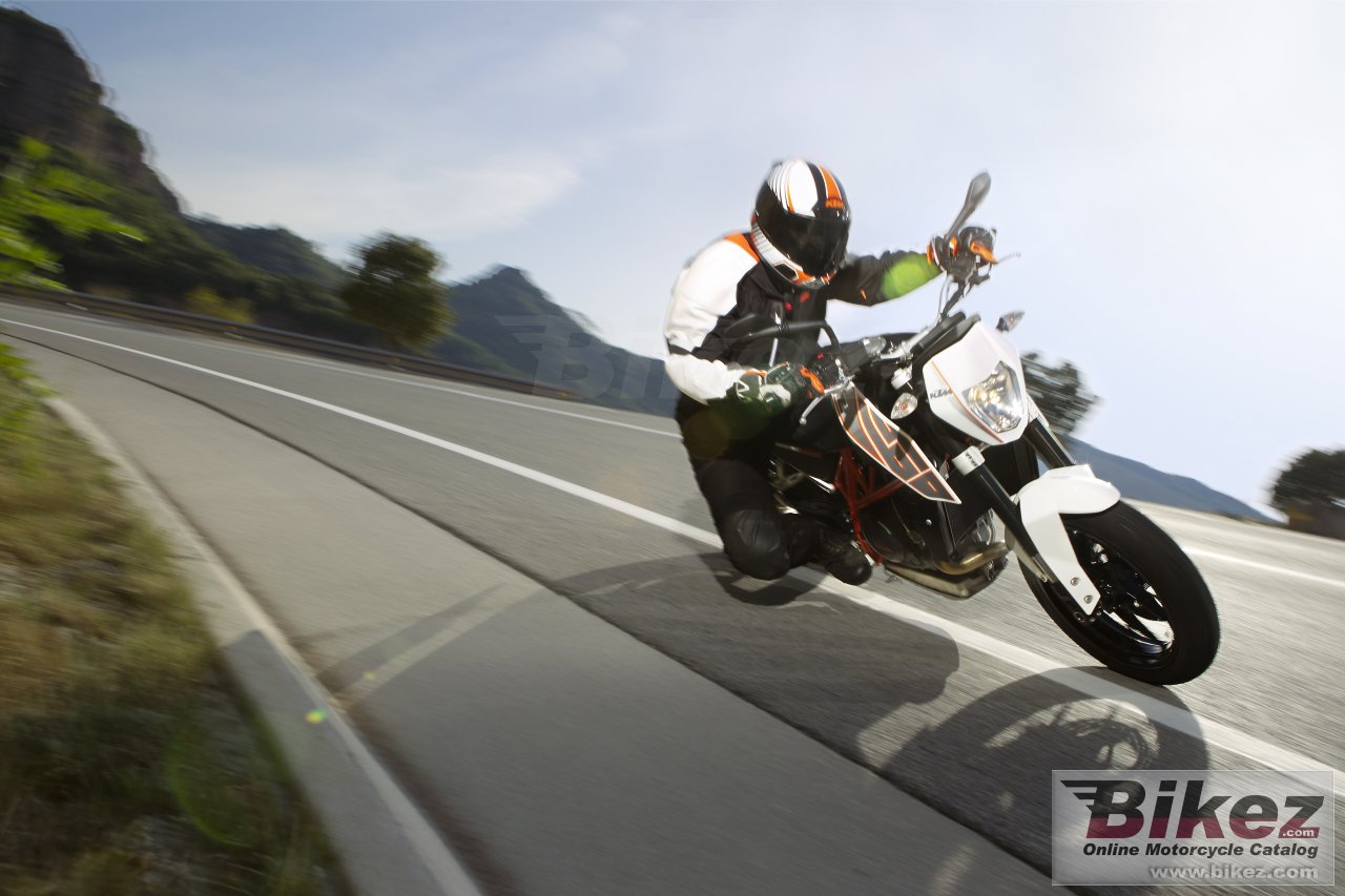 Thumbnail for KTM 690 Duke 2013