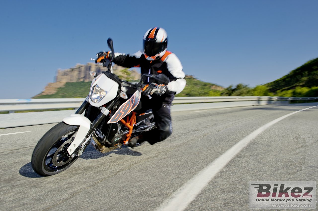 Thumbnail for KTM 690 Duke 2013