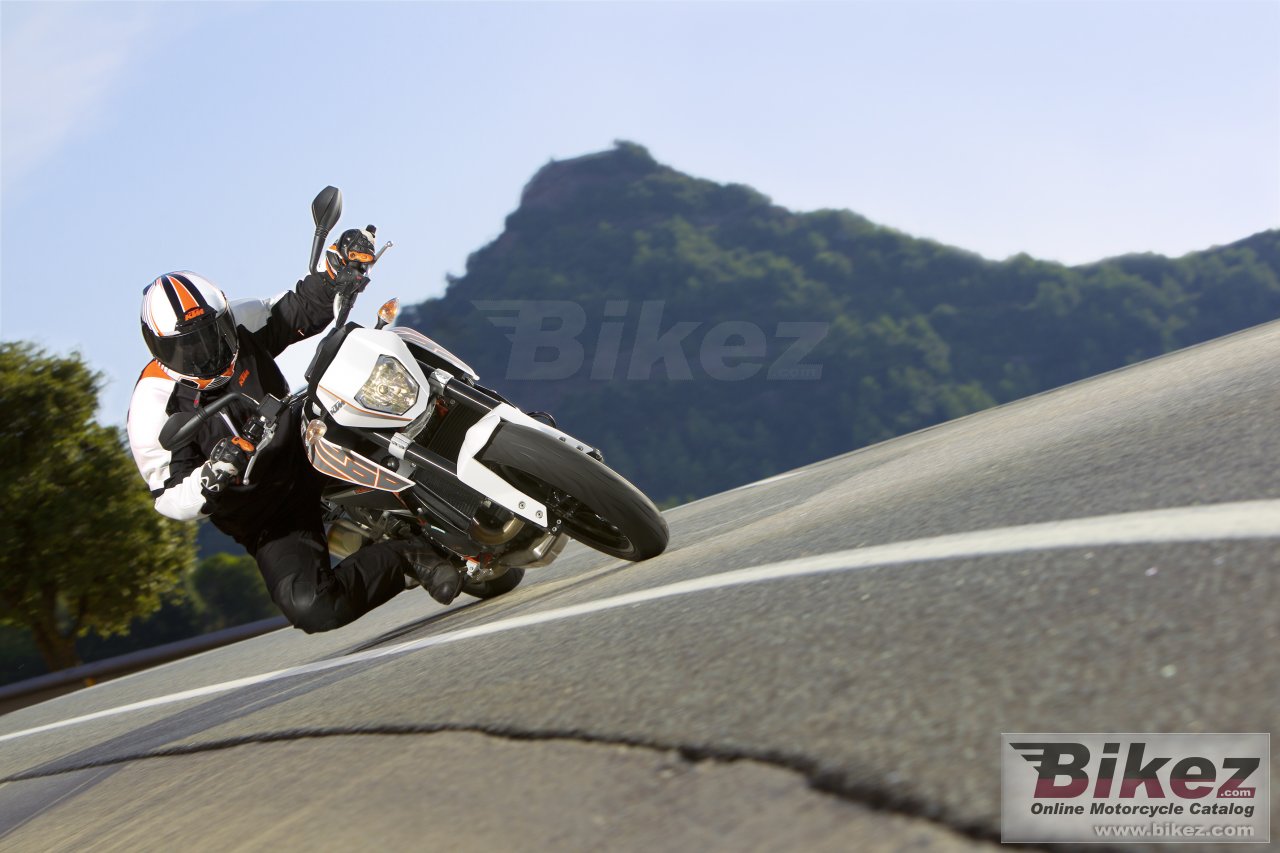 Thumbnail for KTM 690 Duke 2013
