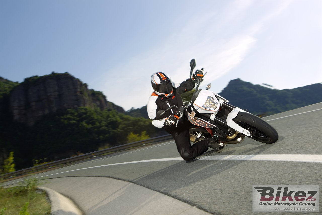 Thumbnail for KTM 690 Duke 2013