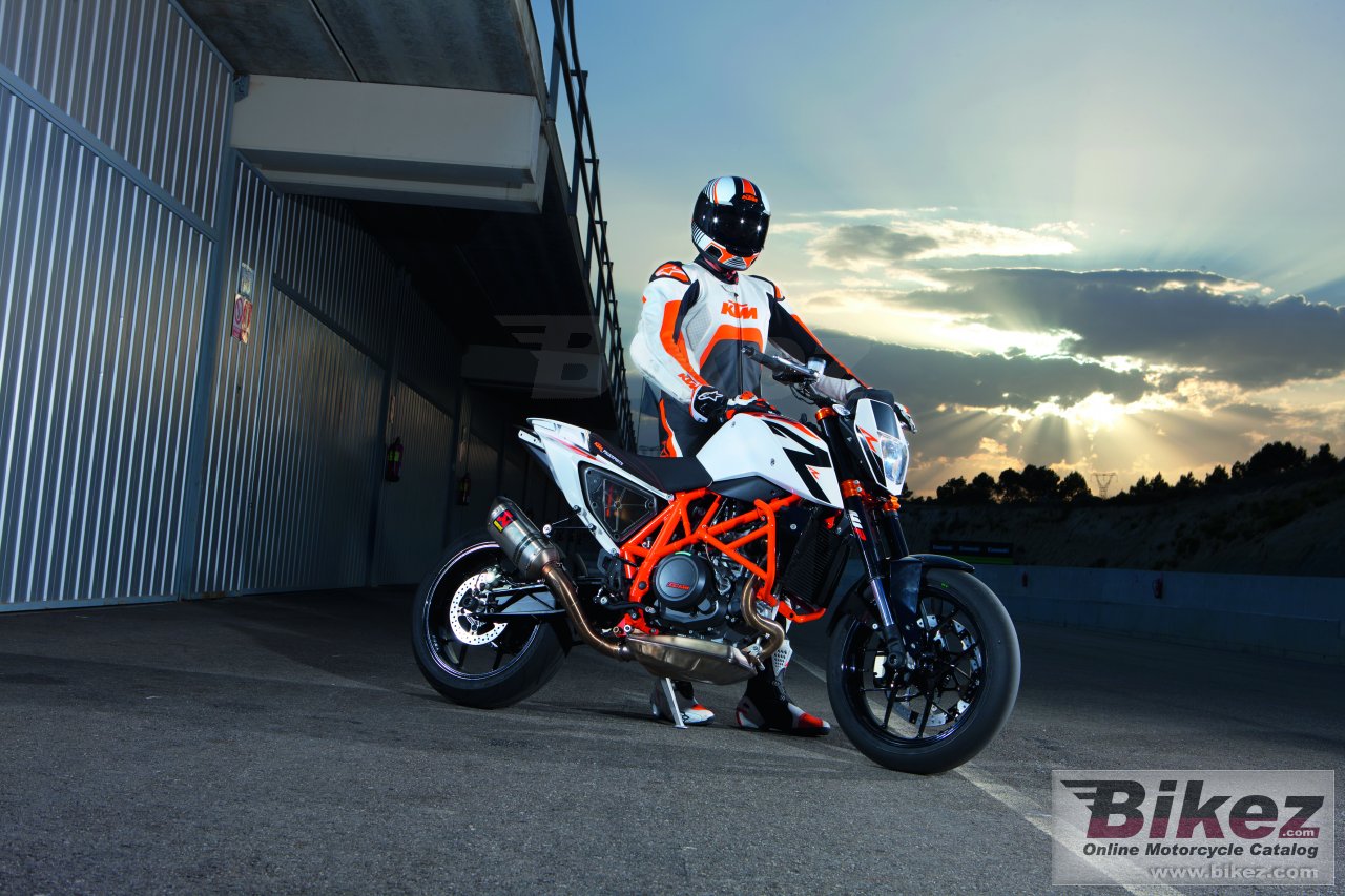 Thumbnail for KTM 690 Duke R 2013