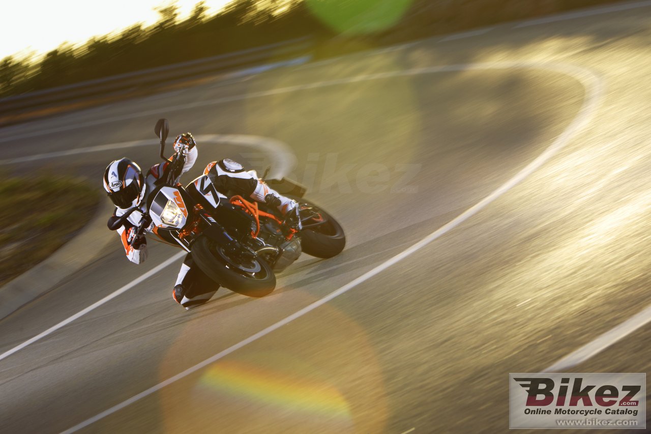 Thumbnail for KTM 690 Duke R 2013