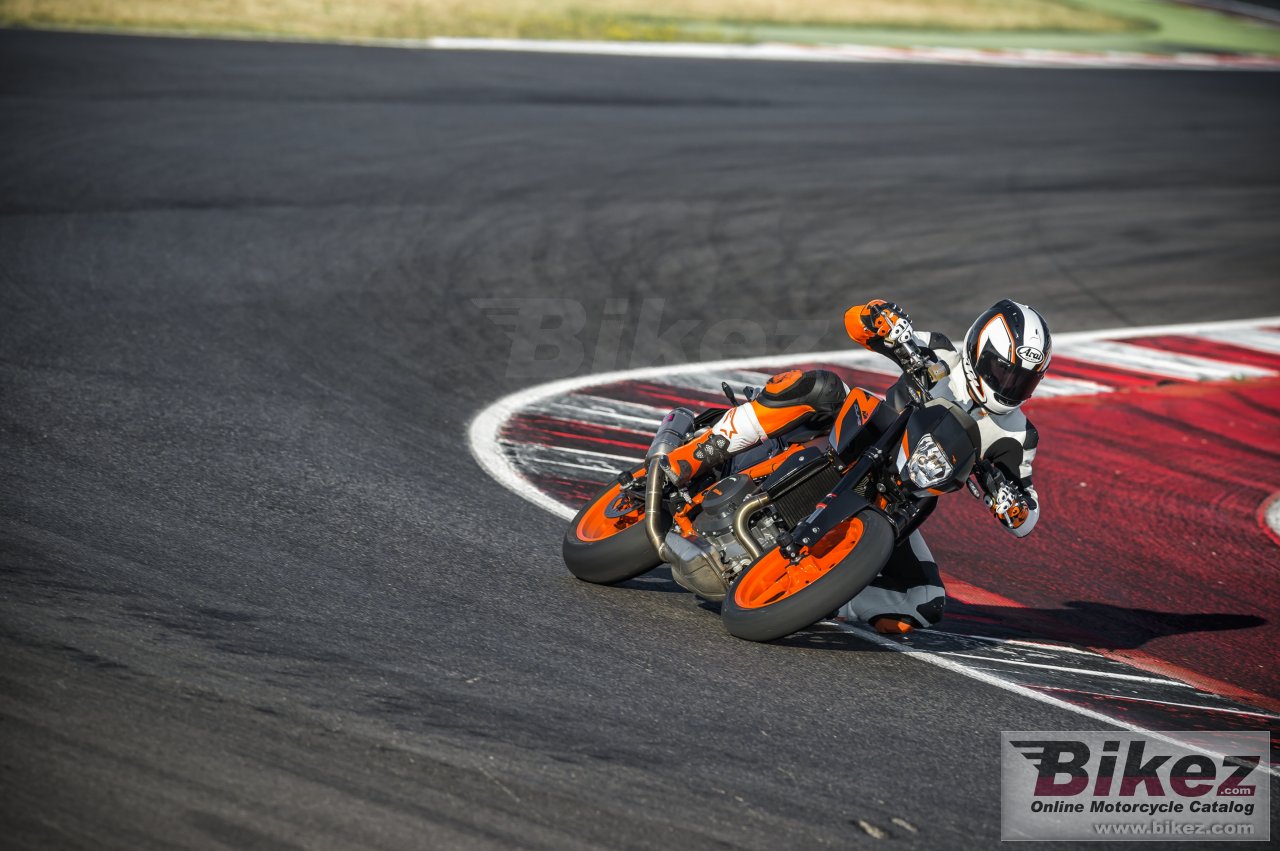 Thumbnail for KTM 690 Duke R 2016