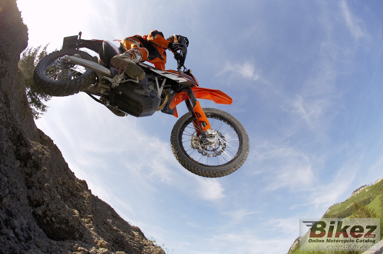 Thumbnail for KTM 690 Enduro 2010