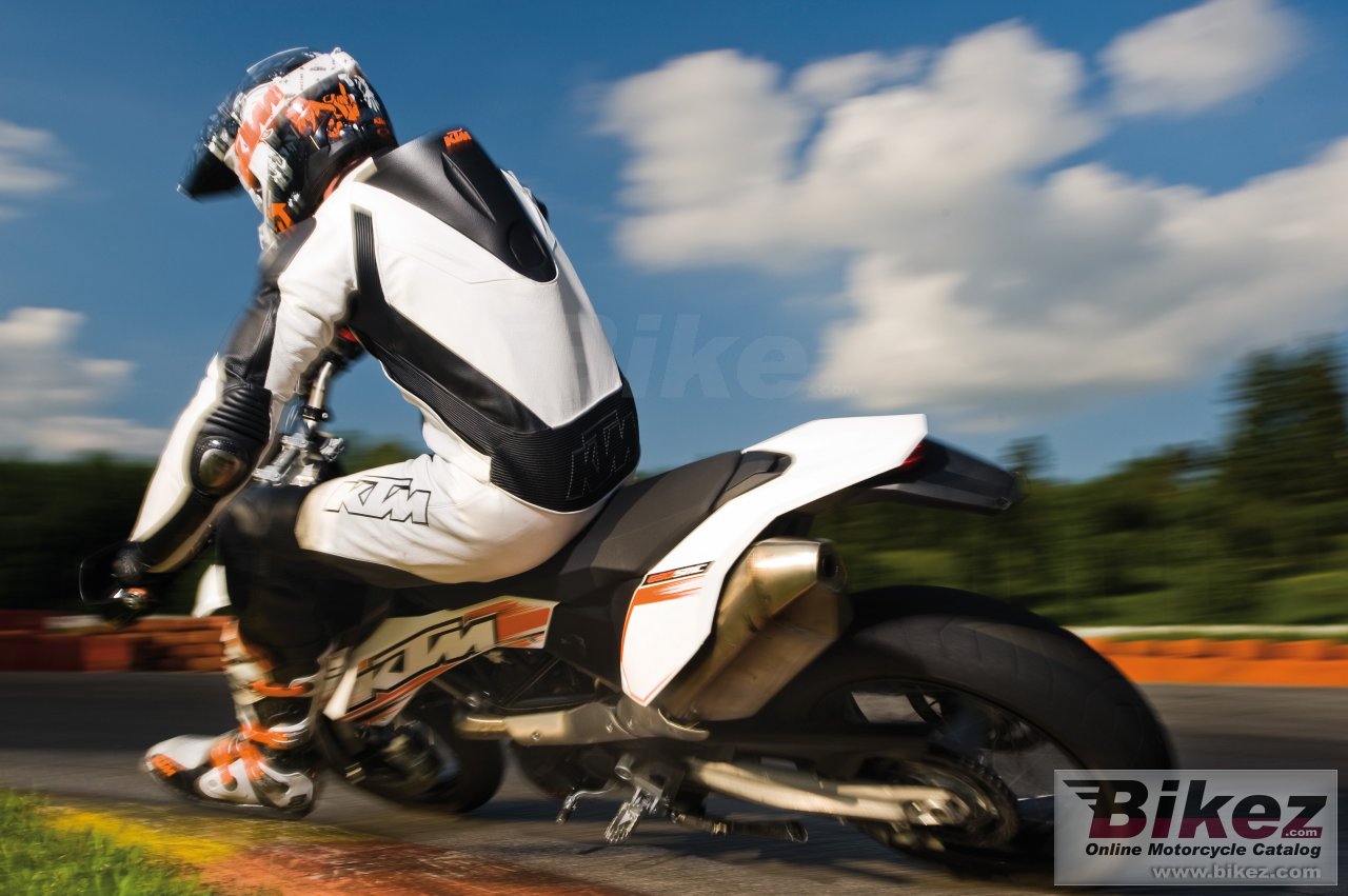 Thumbnail for KTM 690 SMC 2010