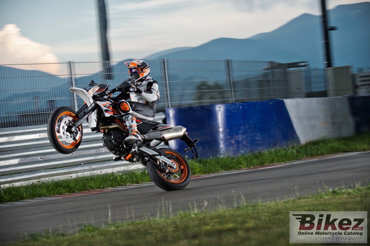 Thumbnail for KTM 690 SMC R 2017