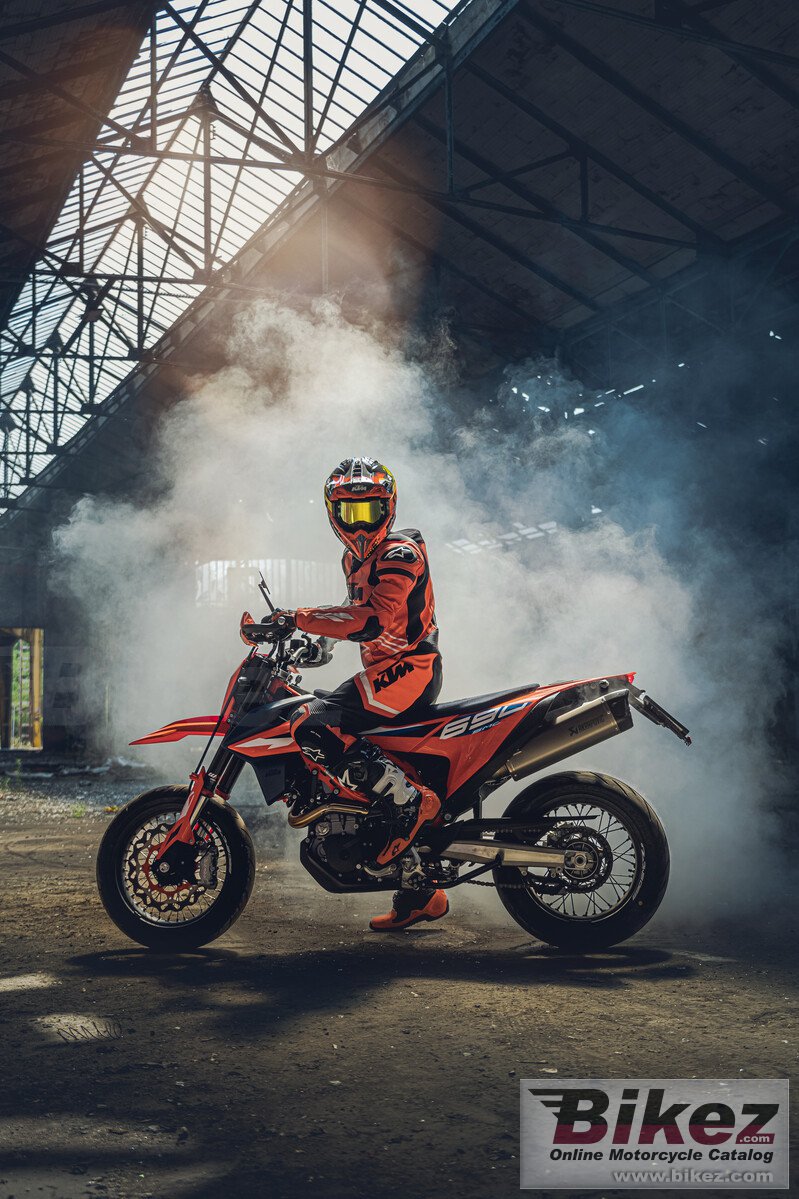 Thumbnail for KTM 690 SMC R 2023