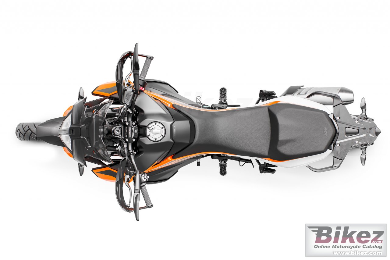 Thumbnail for KTM 790 Adventure 2019