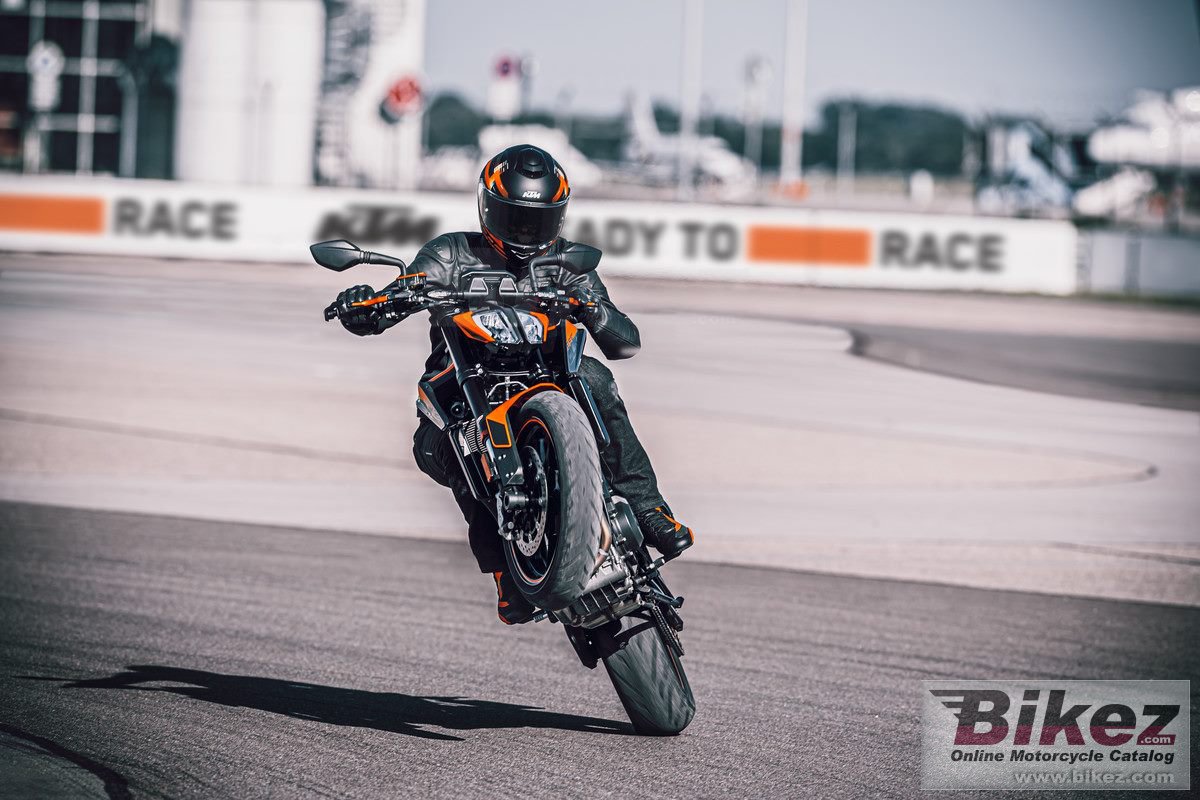 Thumbnail for KTM 890 Duke 2021