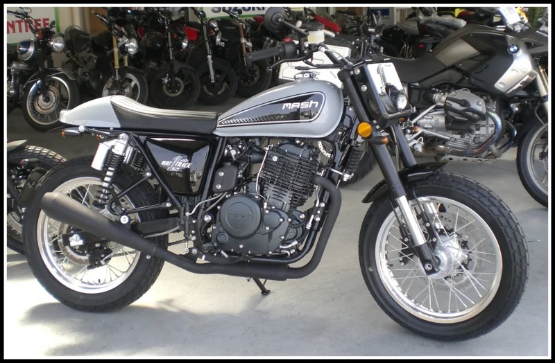 Thumbnail for Mash Dirt 650 Black 2020