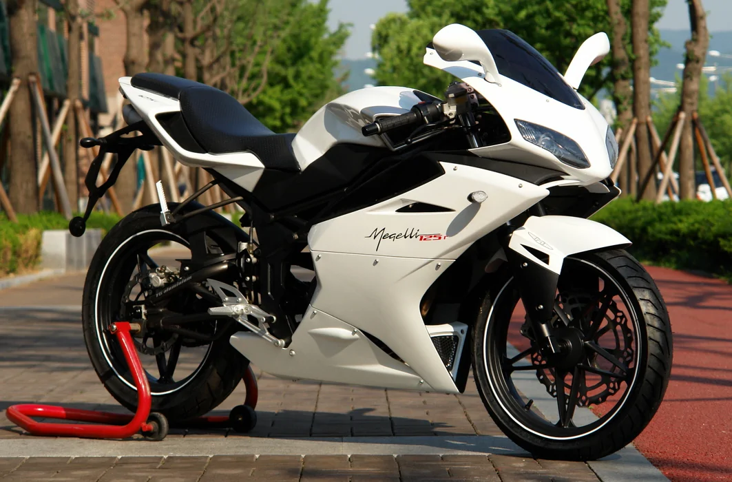 Megelli Sportbike 125R