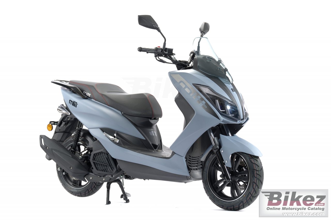 Mitt 125 Legrand