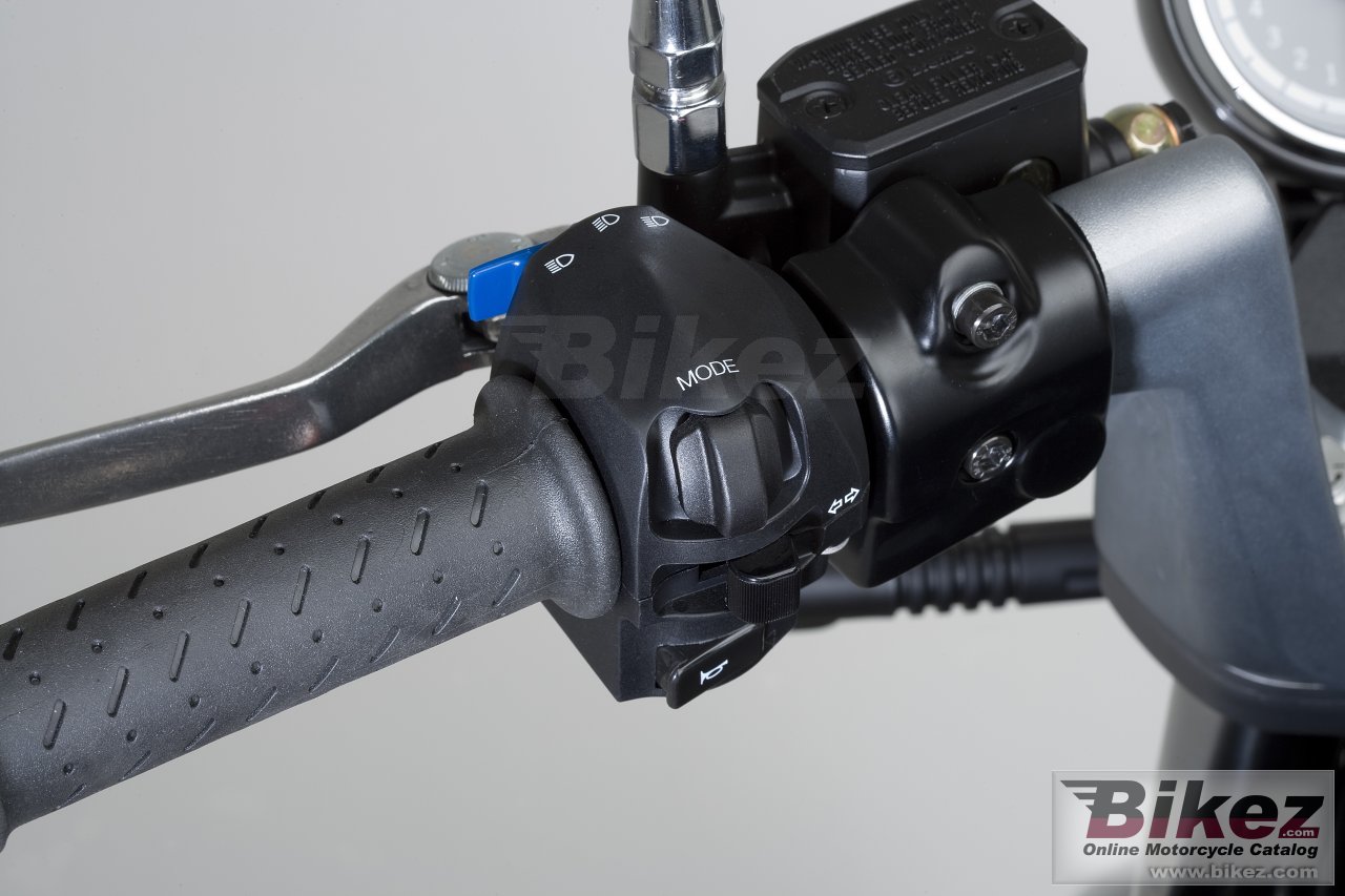 Thumbnail for Moto Guzzi Breva 1200 Sport 2008