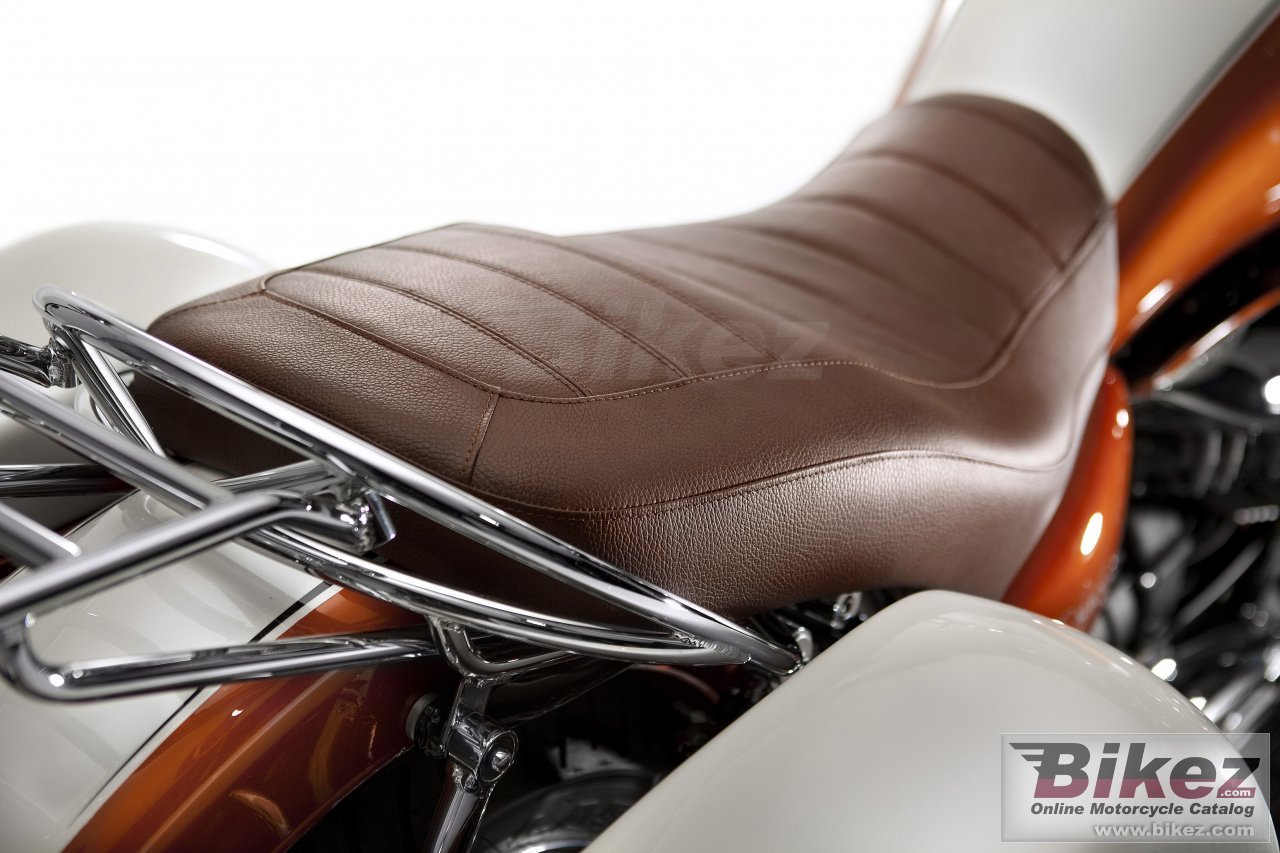 Thumbnail for Moto Guzzi California 90 Anniversary 2012