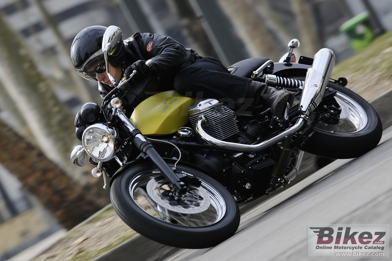 Thumbnail for Moto Guzzi V7 Cafe Classic 2010