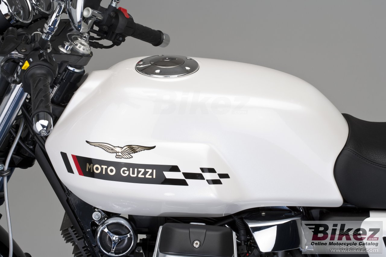 Thumbnail for Moto Guzzi V7 Cafe Classic 2010