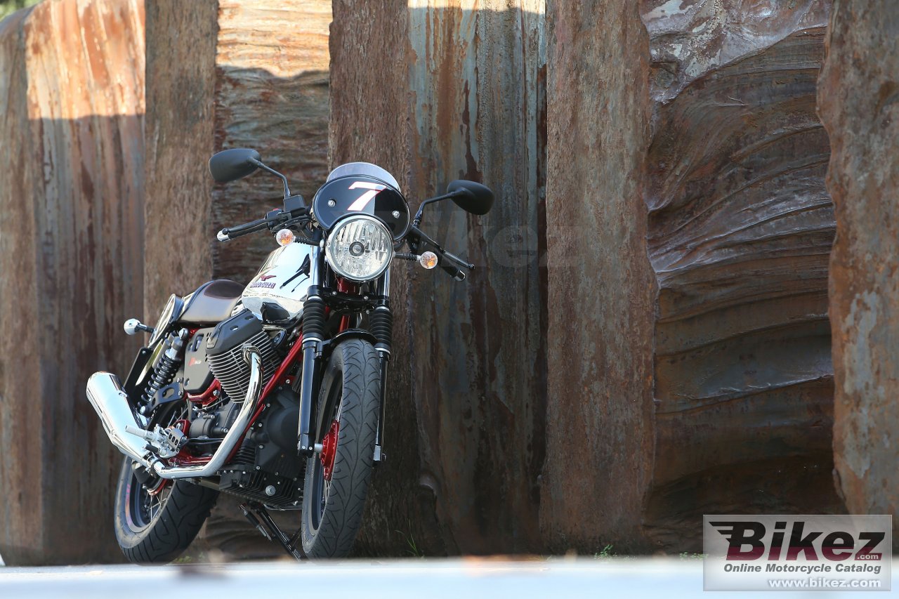 Thumbnail for Moto Guzzi V7 II Racer 2015