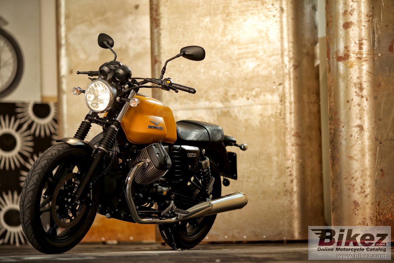 Thumbnail for Moto Guzzi V7 II Stone 2015