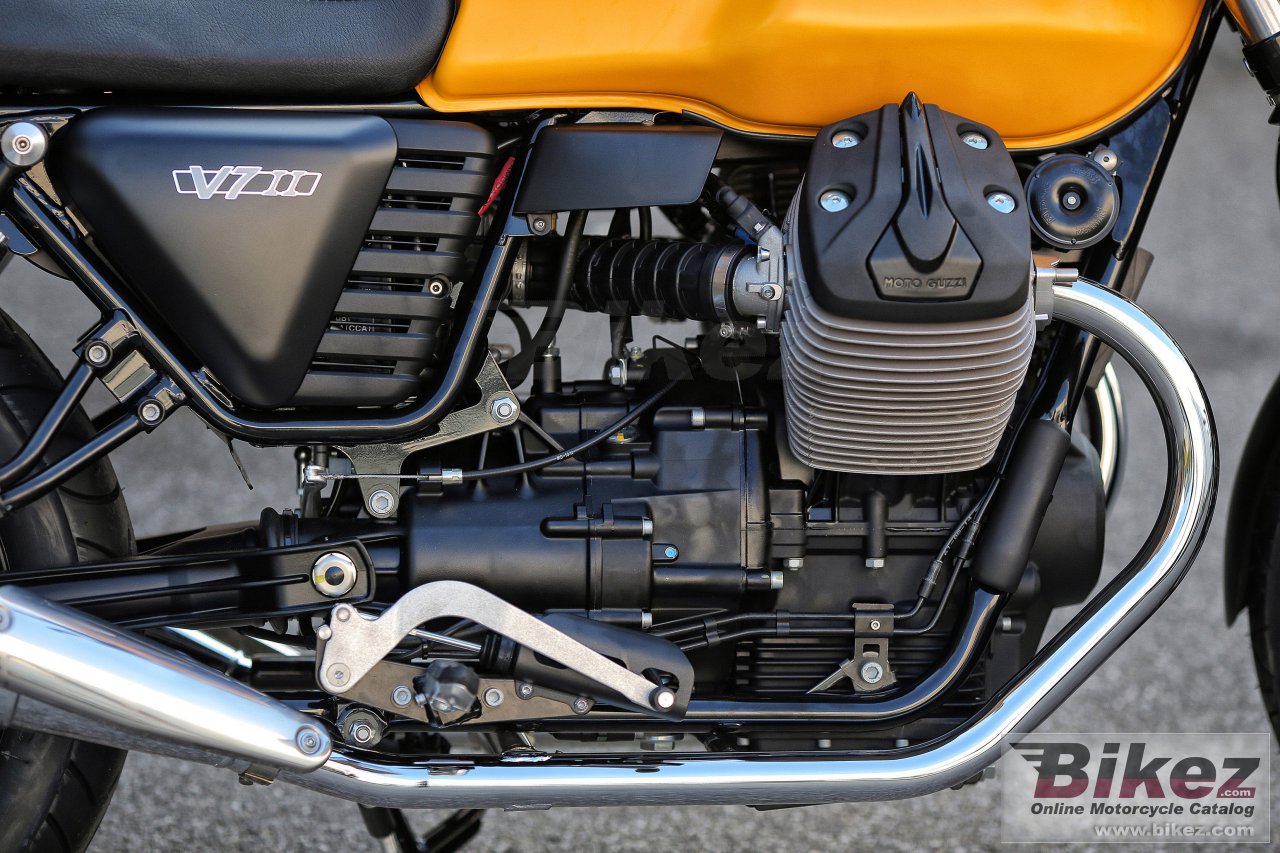 Thumbnail for Moto Guzzi V7 II Stone 2015
