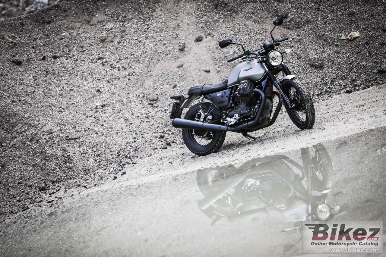 Thumbnail for Moto Guzzi V7 III Rough 2020