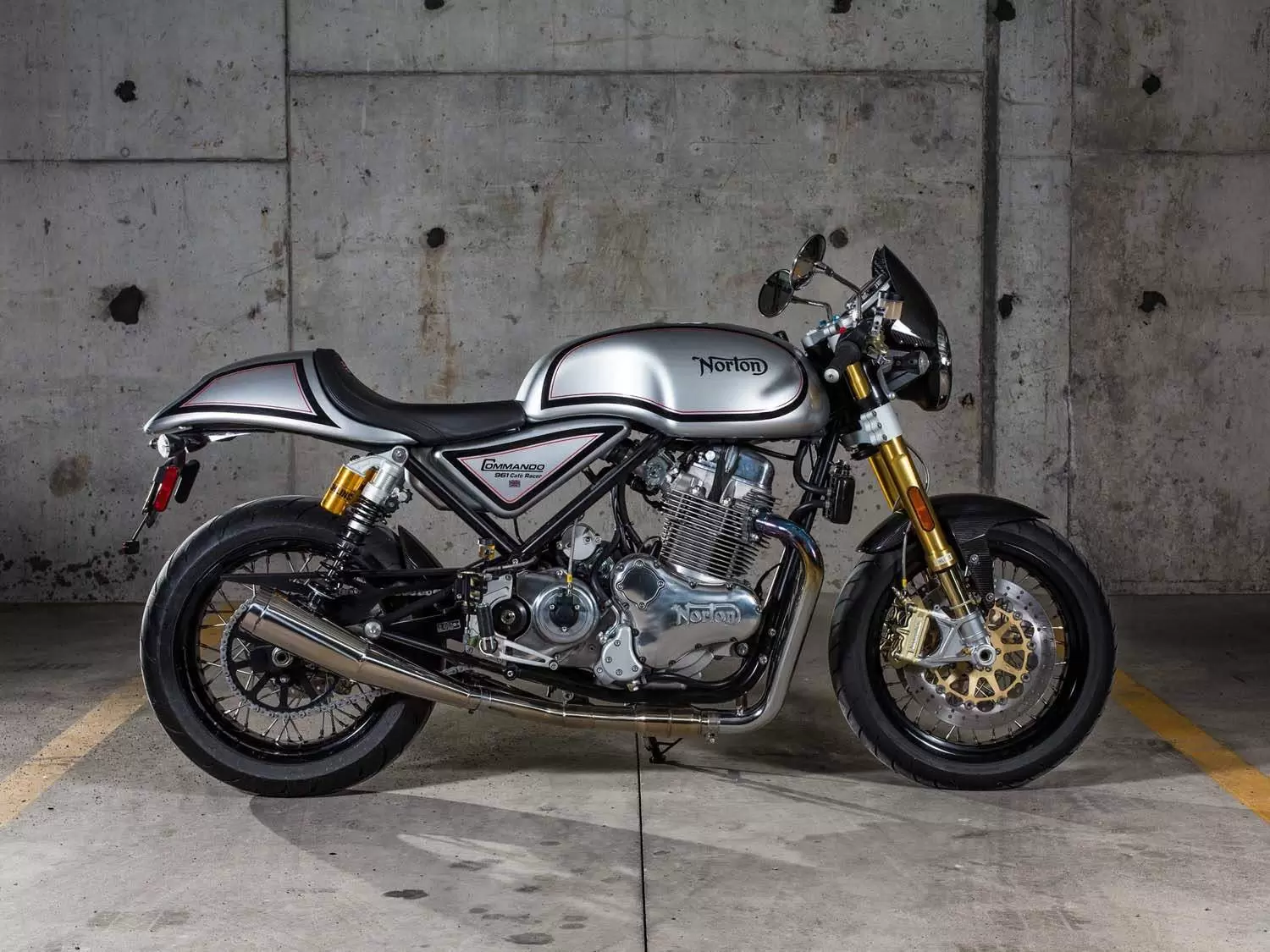 Thumbnail for Norton Commando 961 Cafe Racer 2013