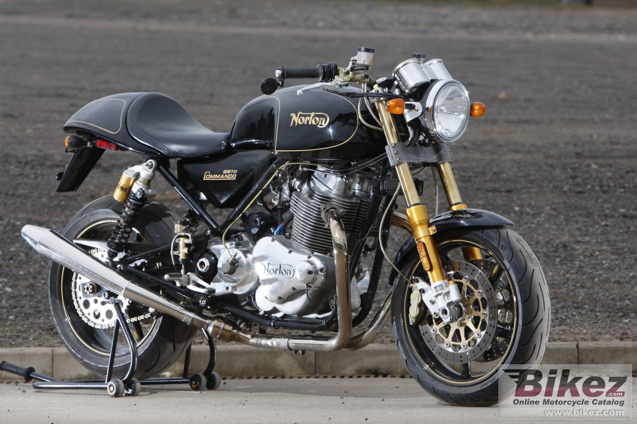 Thumbnail for Norton Commando 961SE 2011