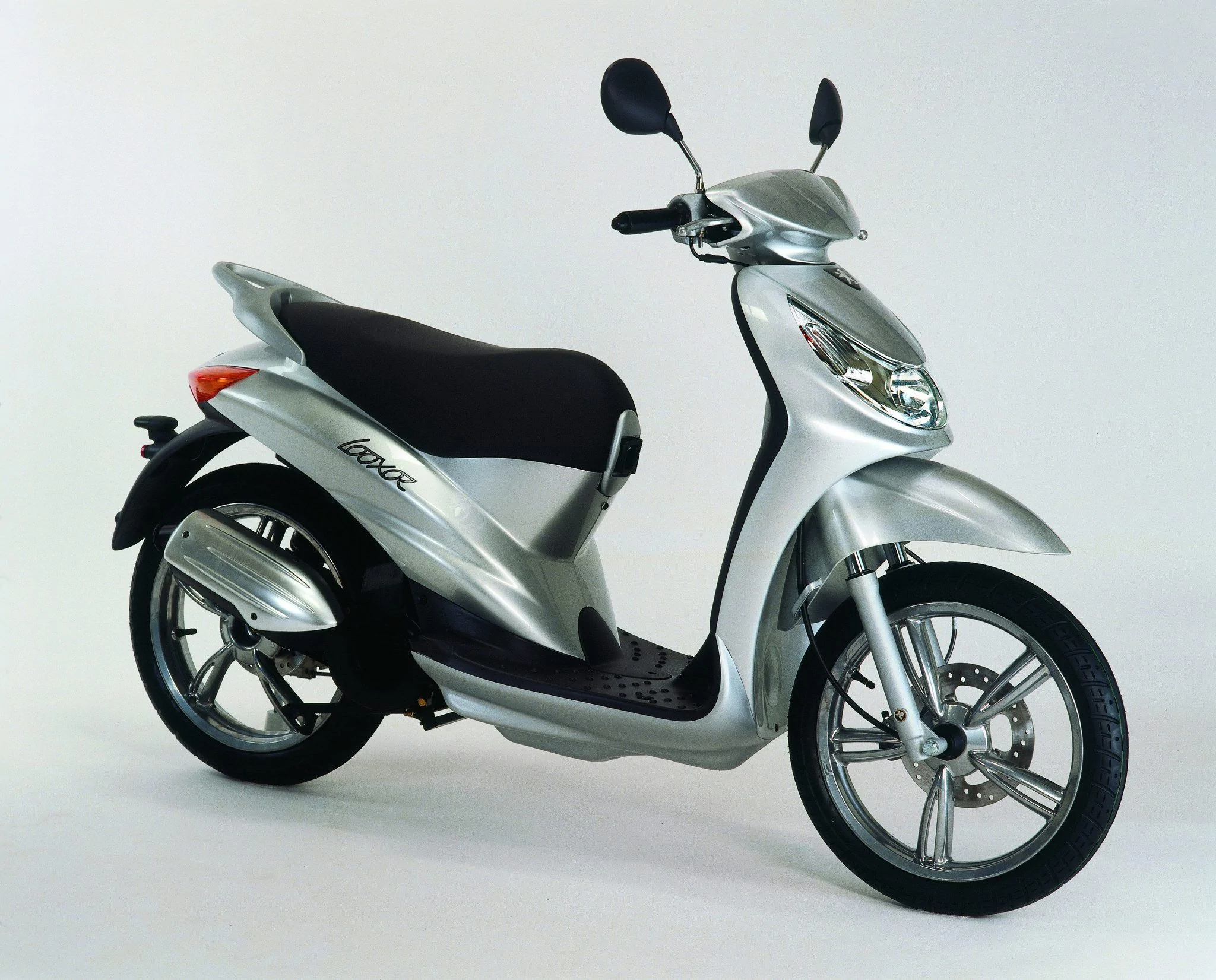 Thumbnail for Peugeot Looxor Advantage 2006