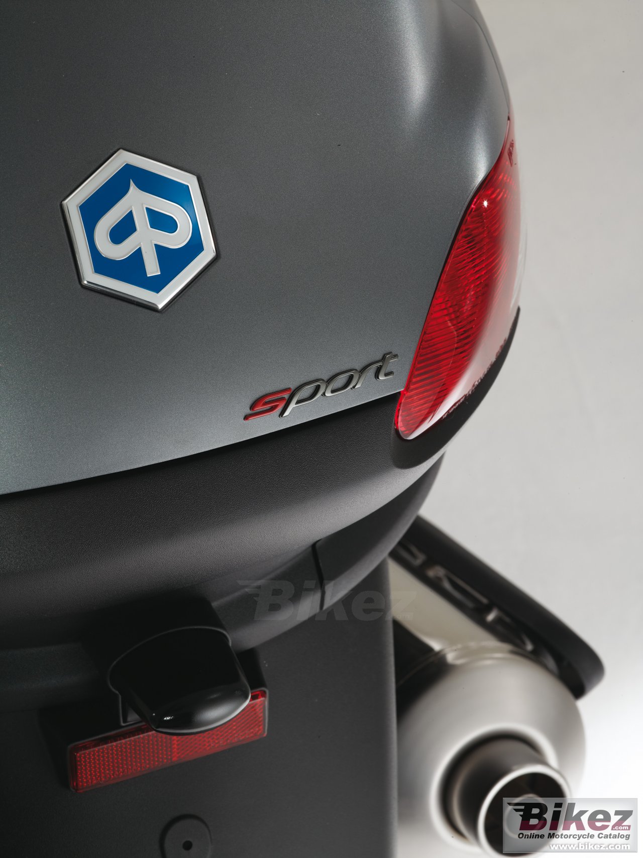 Thumbnail for Piaggio MP3 Sport 500 2012