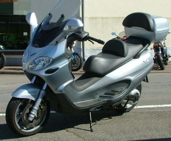 Thumbnail for Piaggio X9 500 2001