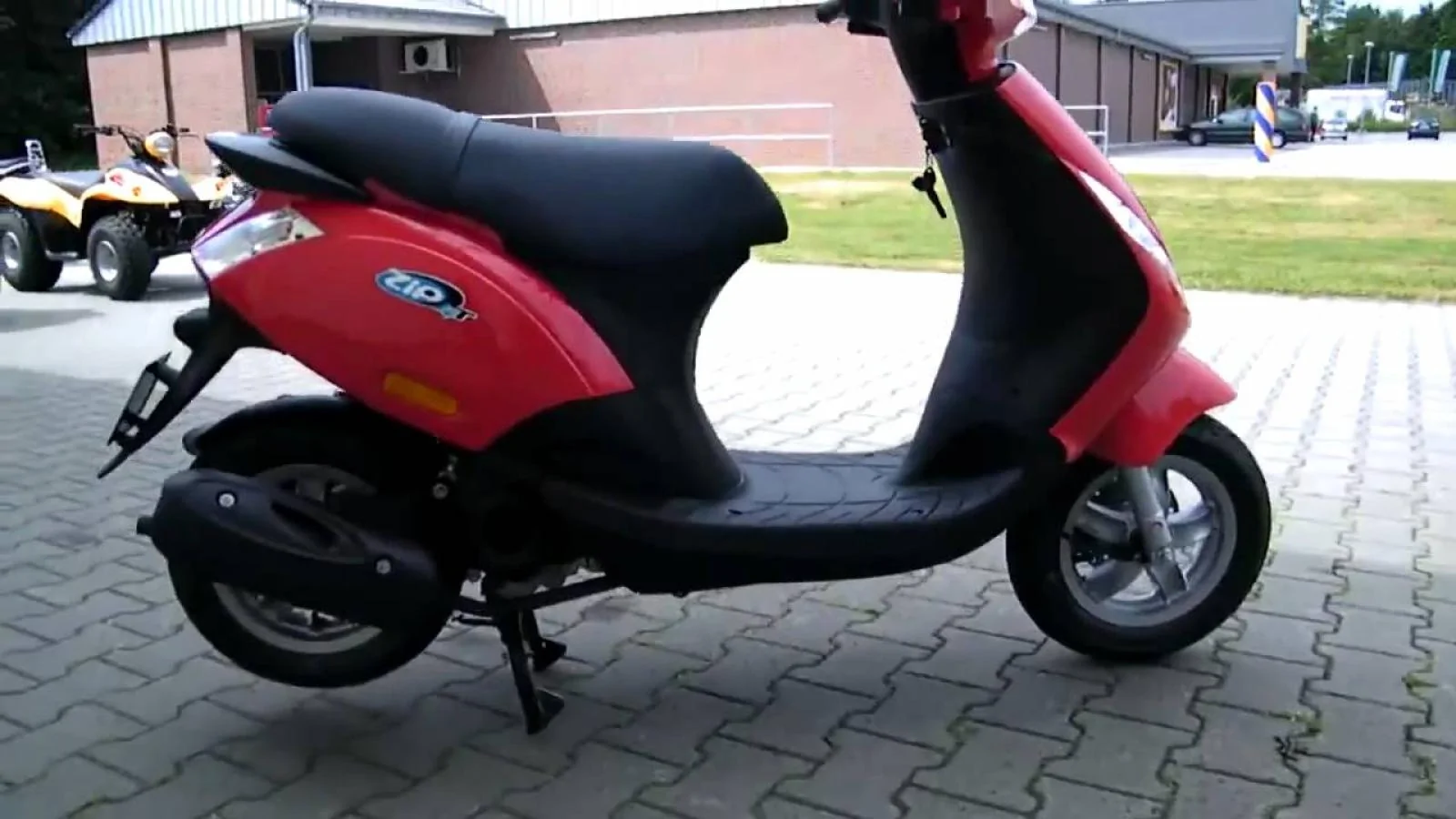 Thumbnail for Piaggio Zip 50 2010