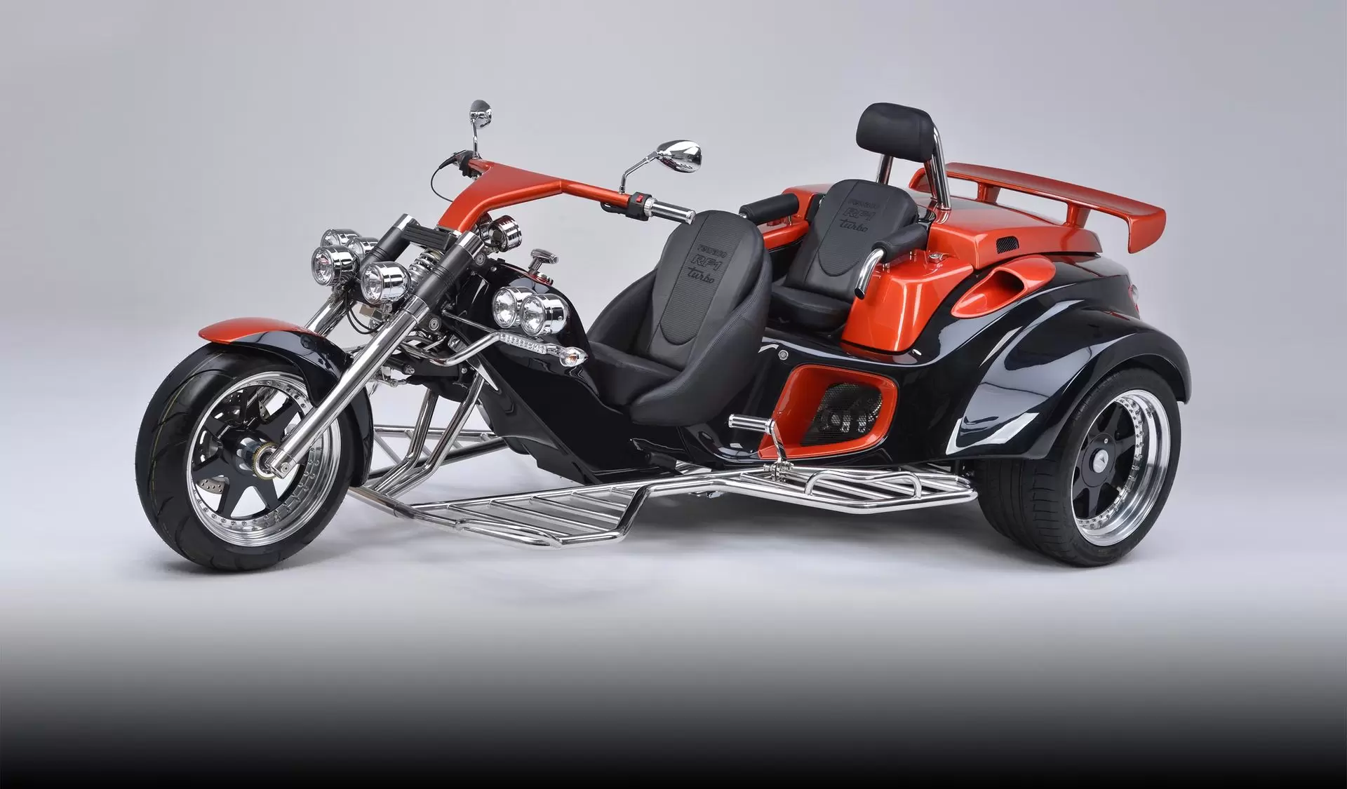 Thumbnail for Rewaco RF1 Grand Tourer 2021