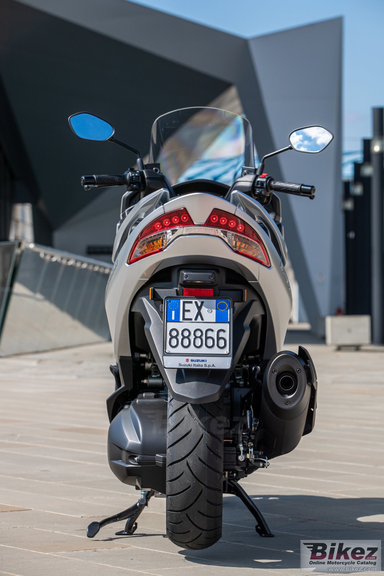 Thumbnail for Suzuki Burgman 400 2022