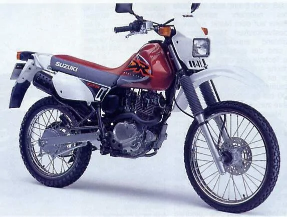 Suzuki DR 125 SE