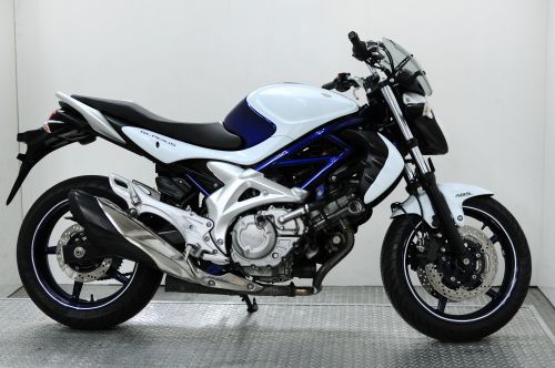 Thumbnail for Suzuki Gladius 400 2011