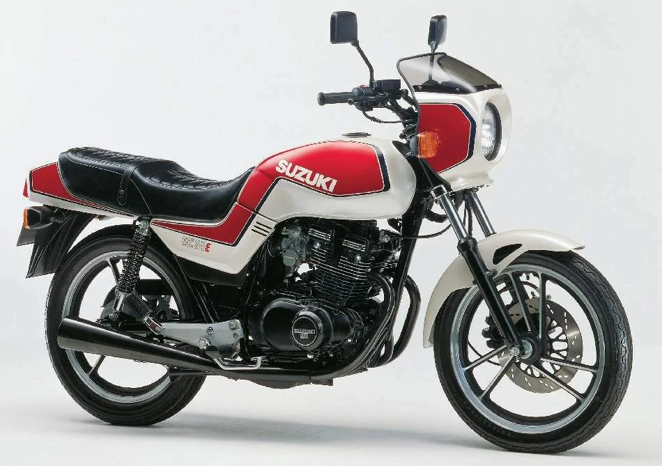Suzuki GNX 250 E