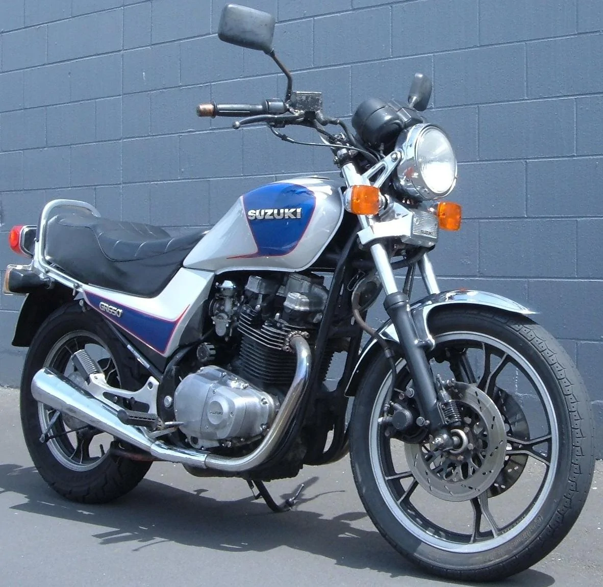 Suzuki GR 650 X