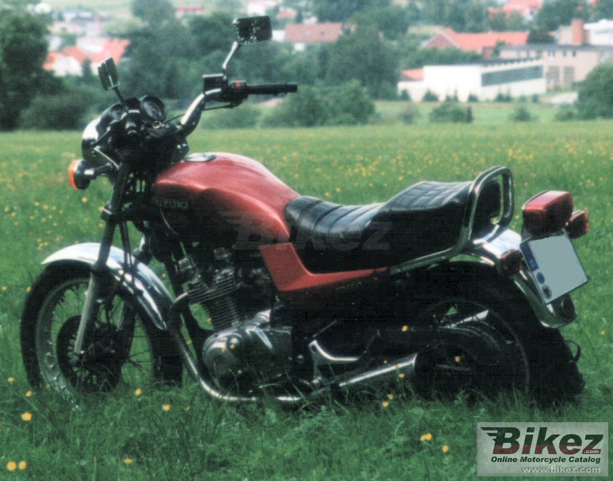 Suzuki GR 650 X