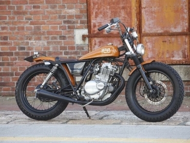 Suzuki Grass Tracker