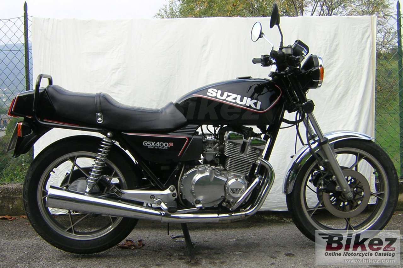 Suzuki GSX 400 F Katana
